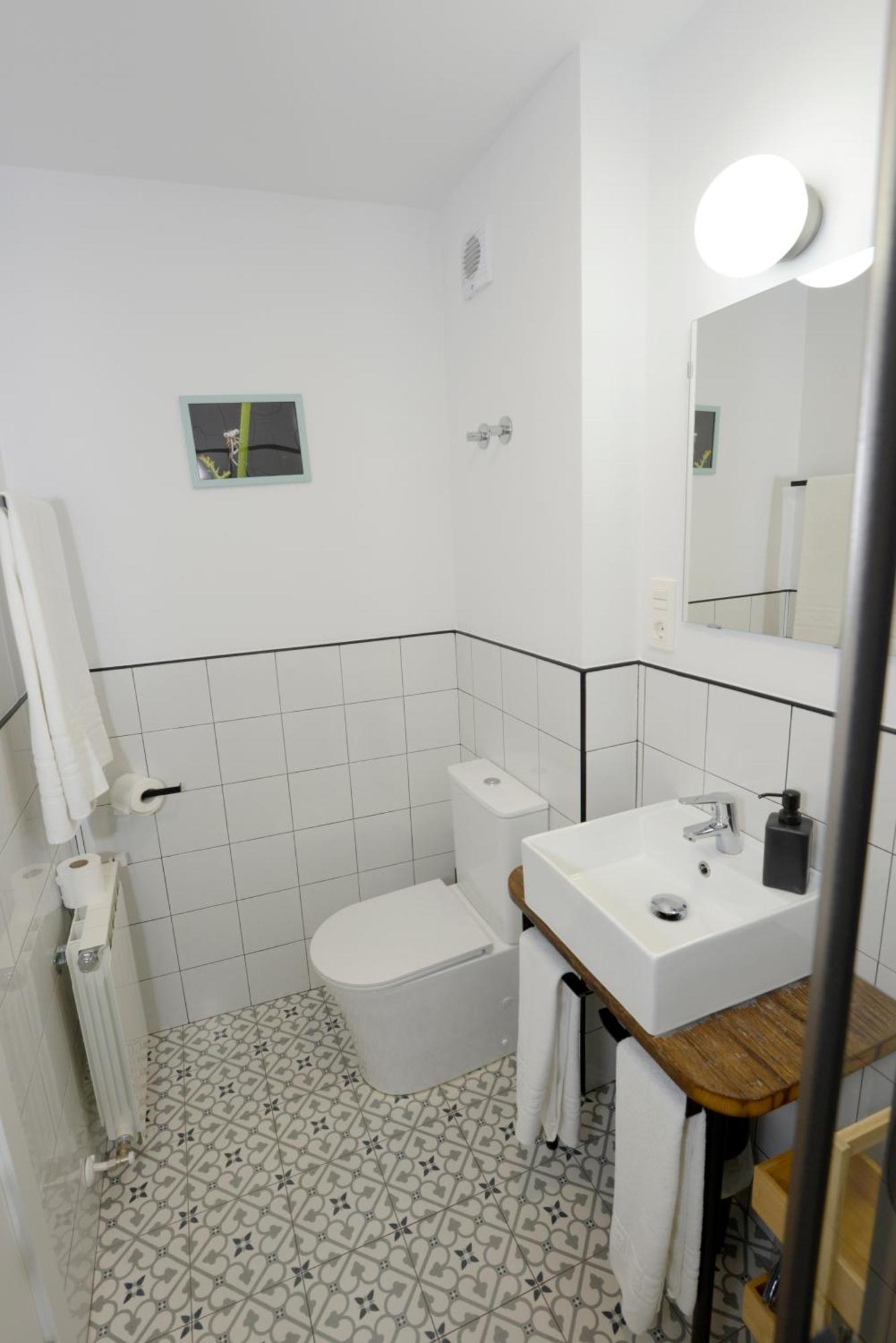 Hostel El Campano Villafranca Del Bierzo Bagian luar foto