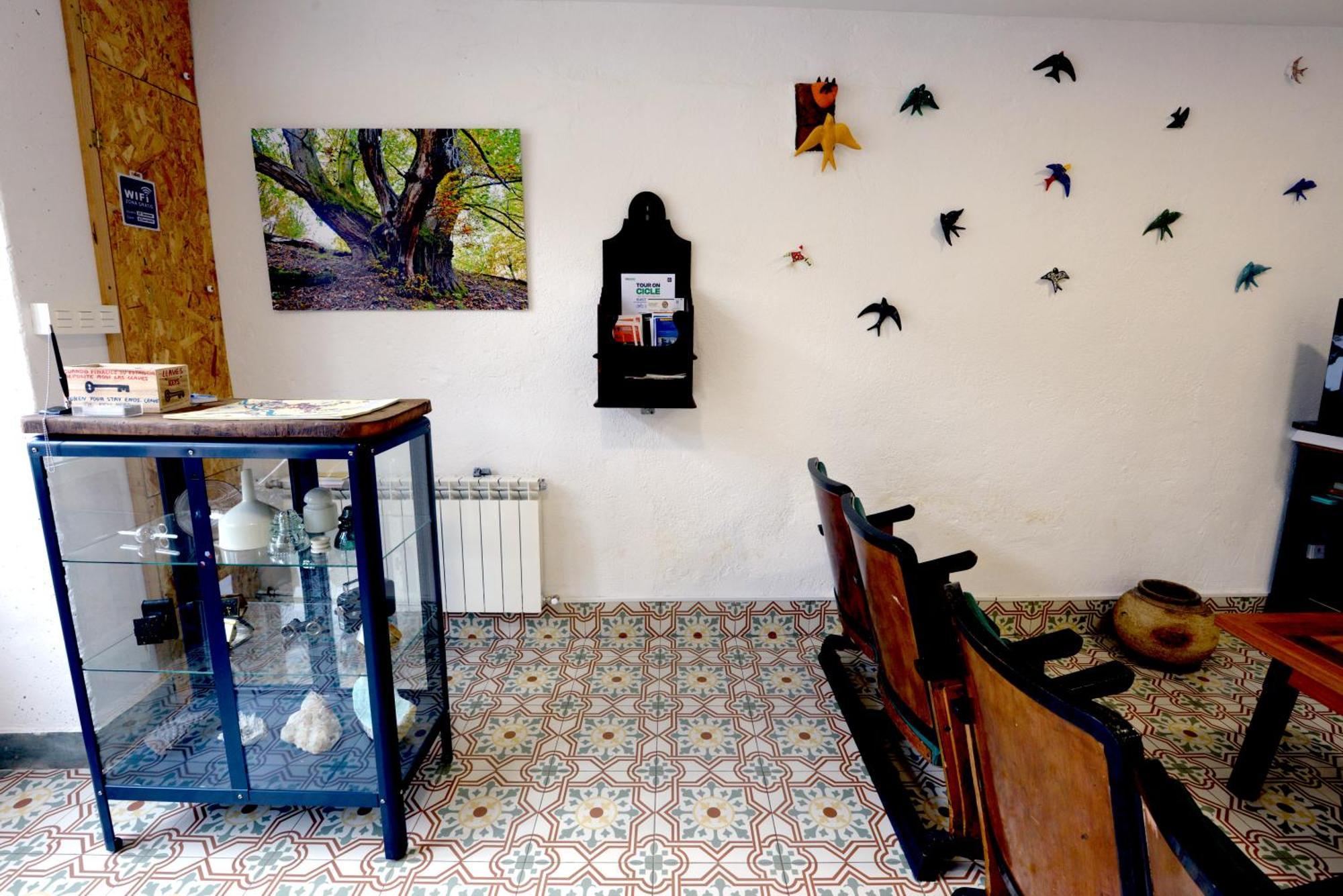 Hostel El Campano Villafranca Del Bierzo Bagian luar foto